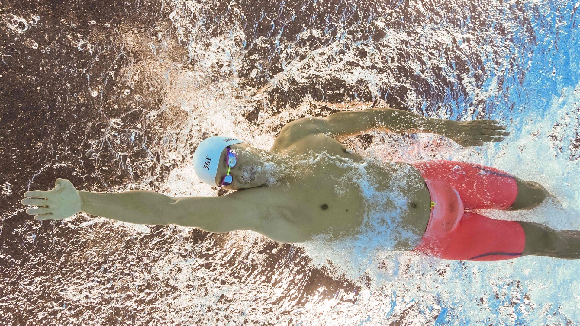 勇士血拼北京队，文班亚马关键时刻站出来