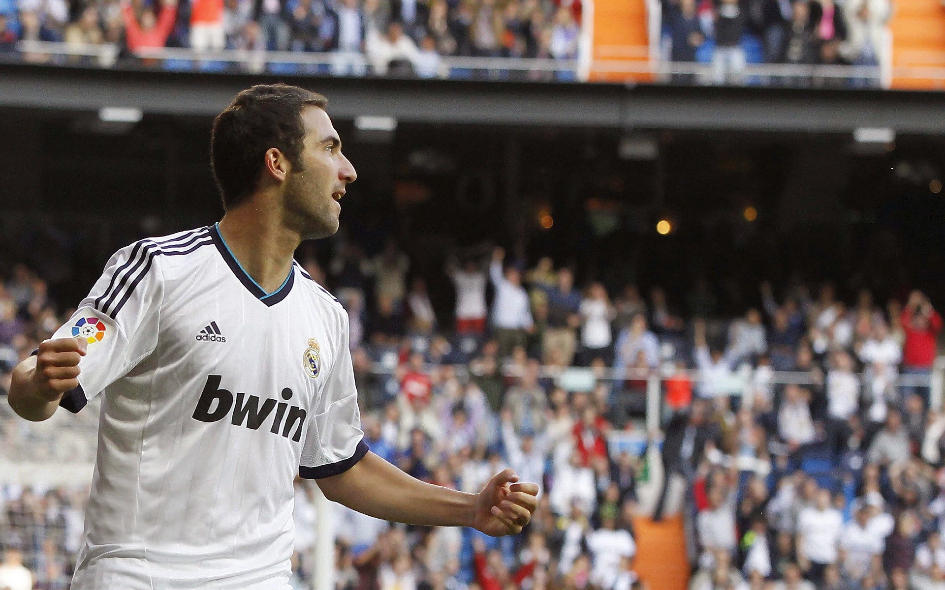 卡拉斯科一剑封喉，奥地利绝杀多特蒙德背后的战术博弈